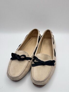 CHANEL Beige Suede Black Bow Driving Loafers Moccasins Size 36